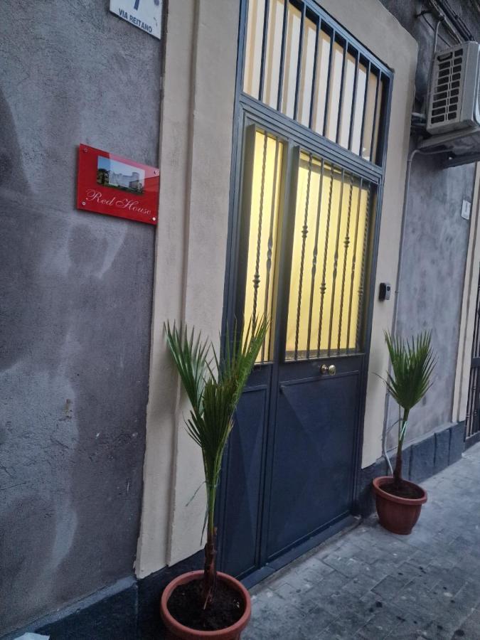 فيلا Red House كاتانيا المظهر الخارجي الصورة
