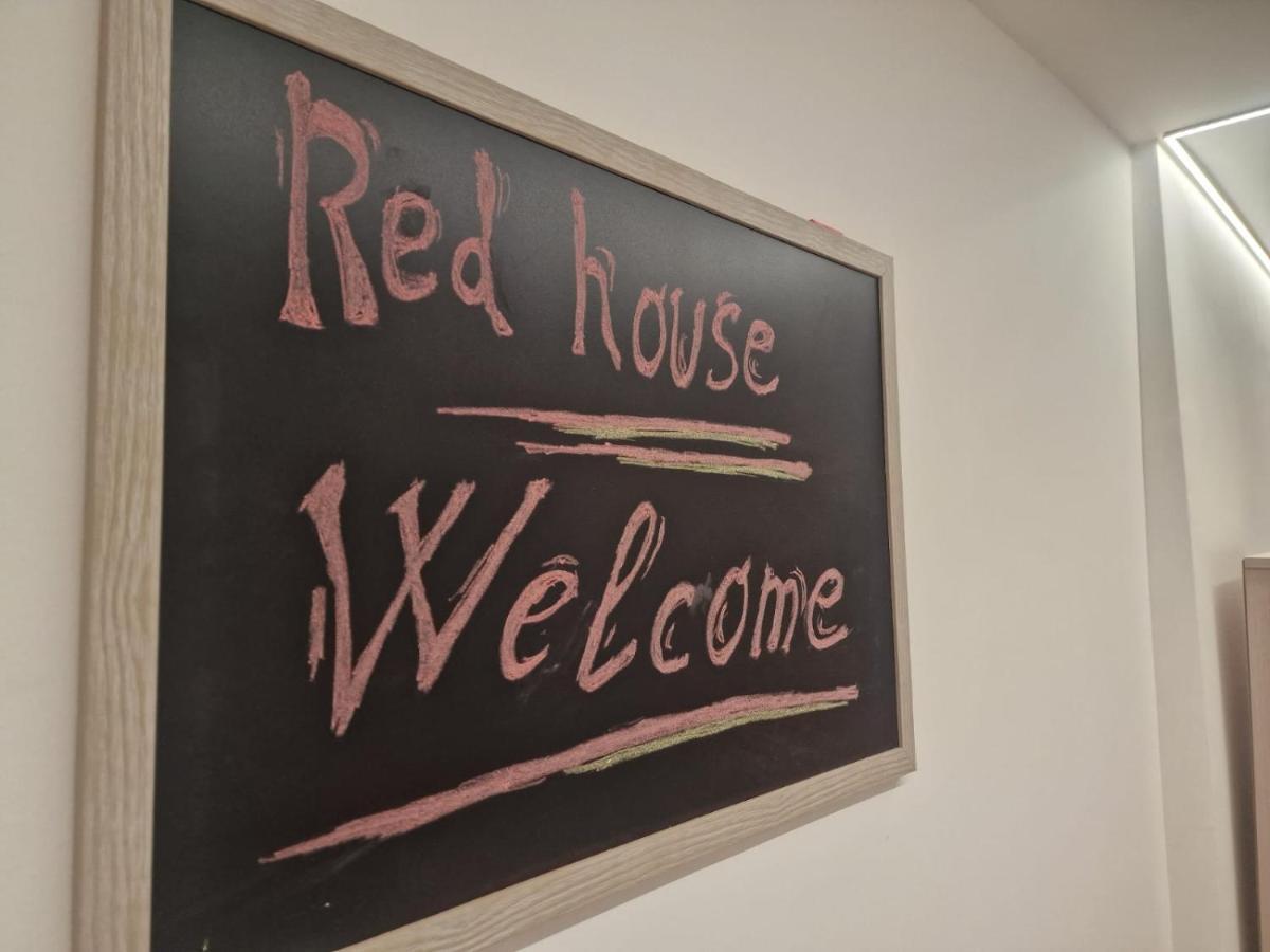 فيلا Red House كاتانيا المظهر الخارجي الصورة